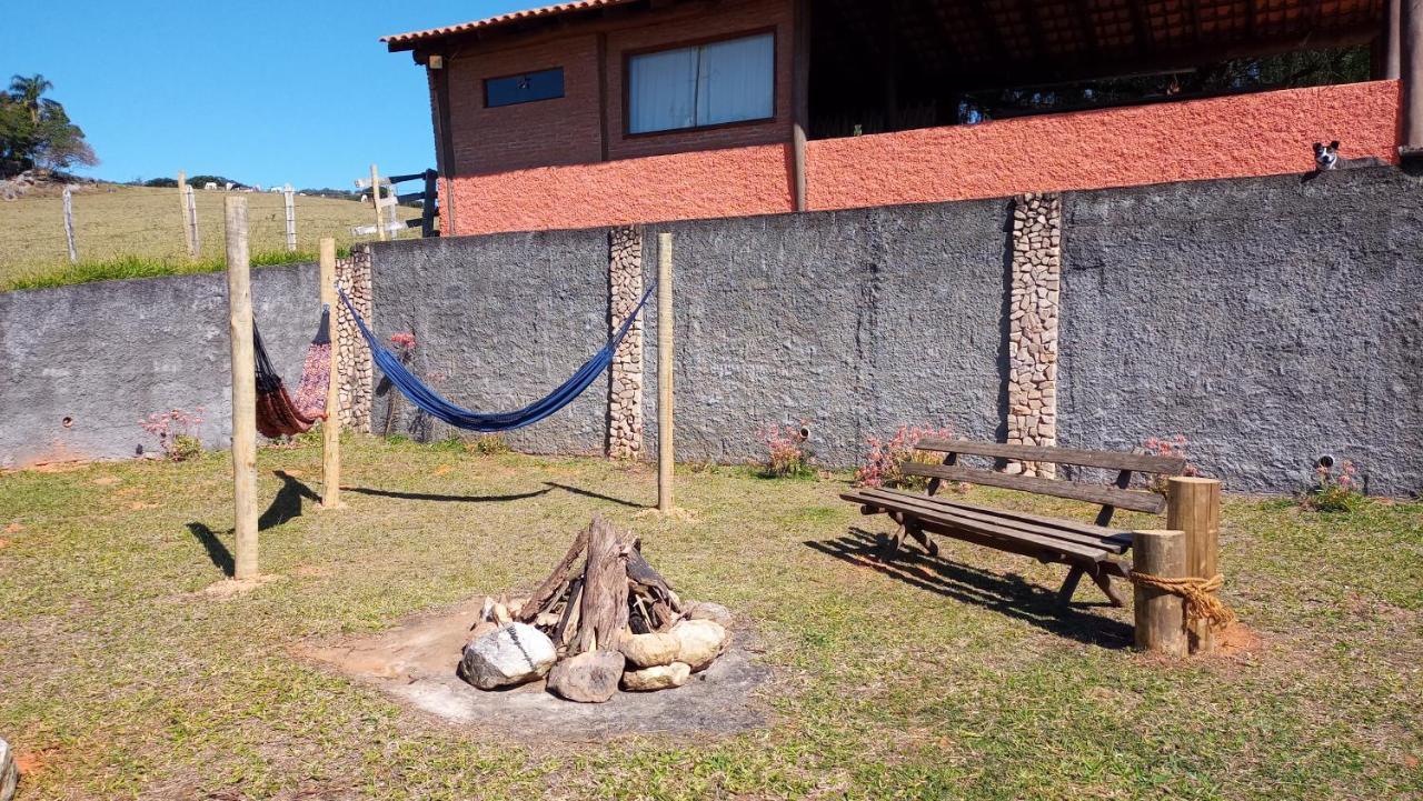 Pousada Mirante Bueno Brandão Exteriör bild